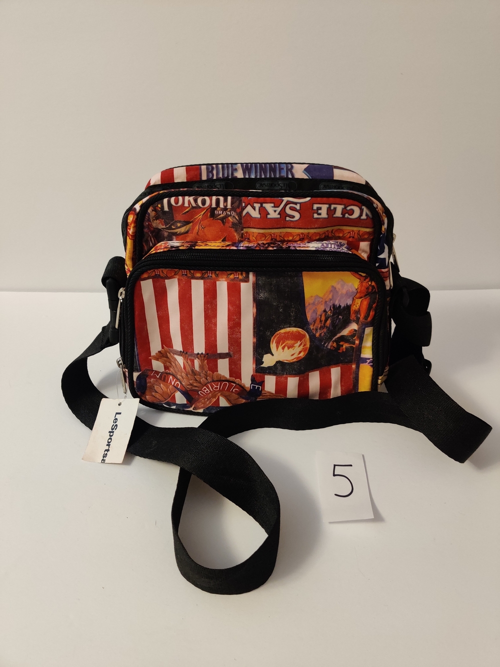 New W/Tags Lesportsac Graphic Lunch Carrier Insulated
